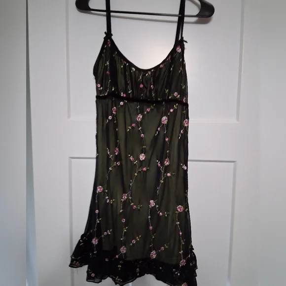 NWT Dolls Kill Delias A Day In My Life XL Green Floral Ruched Mini Dress!! - Picture 2 of 10